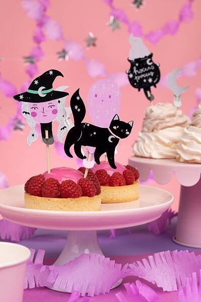 Toppery do babeczek Halloween 14cm 6szt. Toppery do babeczek Halloween 14cm 6szt.