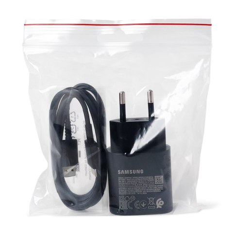 Ładowarka sieciowa Samsung USB-A 15W z kablem USB-A - USB-C - czarna Ładowarka sieciowa Samsung USB-A 15W z kablem USB-A - USB-C - czarna