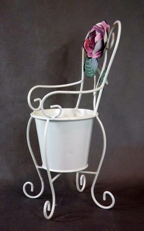 Kwietnik-Krzesło Prowansalski z Motywem Róży, Mały Rozmiar