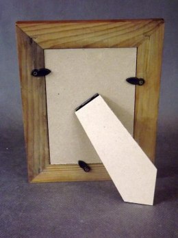 Drewniana ramka na zdjęcie dekoracja na ukos 19x14 cm