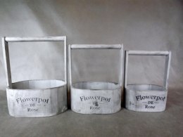 Drewniana szara osłonka z uchwytem 32x26x17 cm