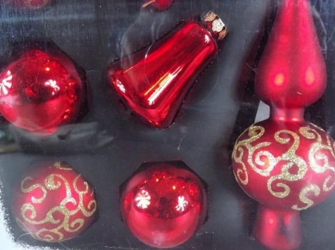 Komplet 21 Czerwonych Bombek Szklanych z Dekoracją - 15 Bombek, 4 Dzwonki i Zubek