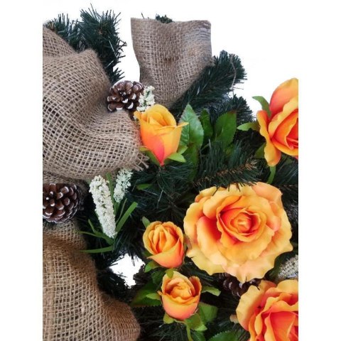 Wieniec dekorowany z jutą