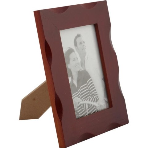 Drewniana stojąca żłobiona ramka na zdjęcie w kolorze brązowym 18x14 cm