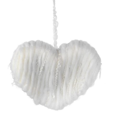 BIAŁA ZAWIESZKA DEKORACYJNA SERCE Z WŁÓCZKI 13 CM