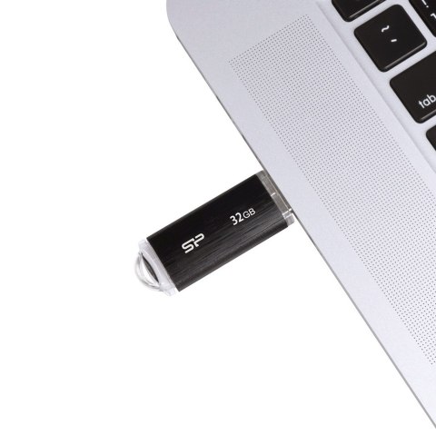 Pendrive Silicon Power Ultima U02 32GB USB 2.0 kolor czarny (SP032GBUF2U02V1K) Pendrive Silicon Power Ultima U02 32GB USB 2.0 kolor czarny (SP032GBUF2U02V1K)