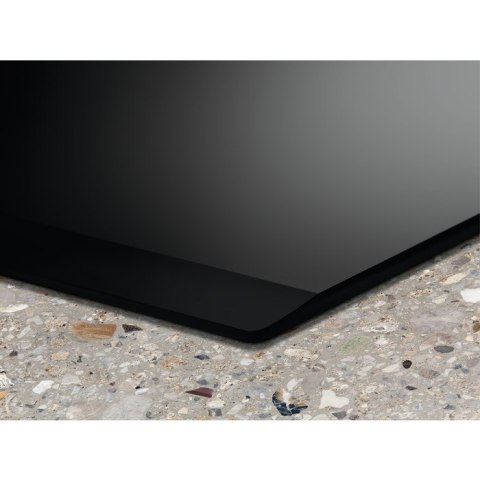Płyta indukcyjna ELECTROLUX EIS62453IZ SaphirMatt czarny mat Płyta indukcyjna ELECTROLUX EIS62453IZ SaphirMatt czarny mat