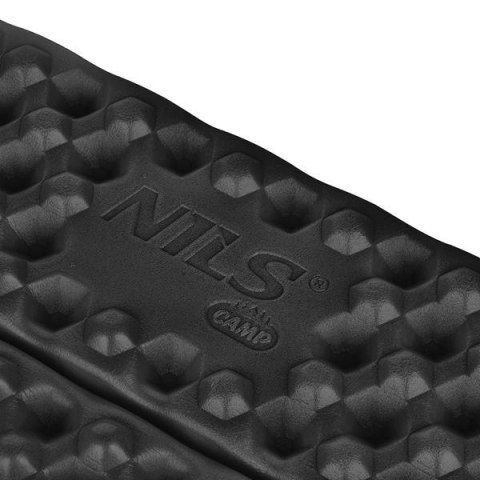 NC17105 MATA KEMPINGOWA DO SIEDZENIA Z PODBICIEM ALUMINIOWYM +IXPE 40 CM CZARNA NILS CAMP
