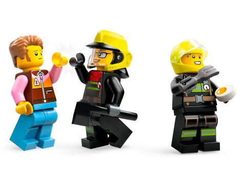 LEGO City 60412 Terenowy wóz strażacki z łodzią ratunkową LEGO City 60412 Terenowy wóz strażacki z łodzią ratunkową