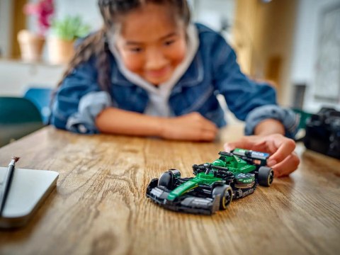 LEGO Speed Champions 77245 Aston Martin Aramco AMR24 LEGO Speed Champions 77245 Aston Martin Aramco AMR24