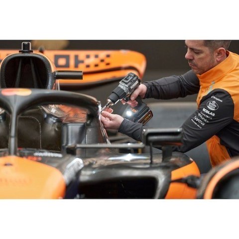 Wiertarko-wkrętarka McLaren DCD85MP2T 18V 2 aku 5Ah Wiertarko-wkrętarka McLaren DCD85MP2T 18V 2 aku 5Ah