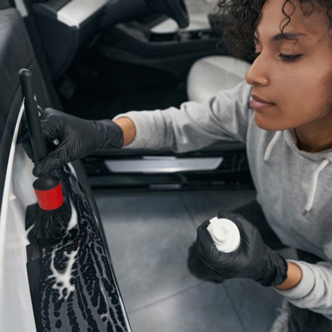 Zestaw akcesoriów detalingowych do czyszczenia samochodu - 15 el.